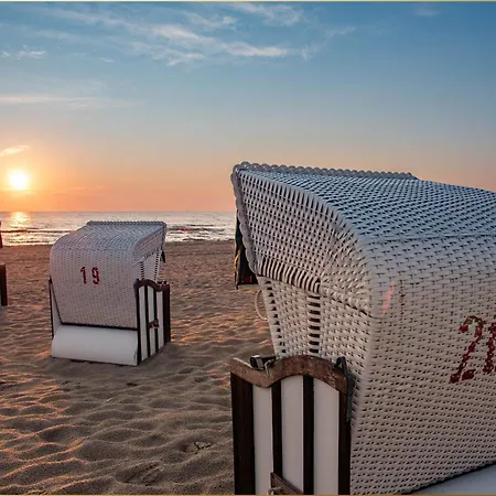 An Der Haffkueste Otterhoehle Zirchow