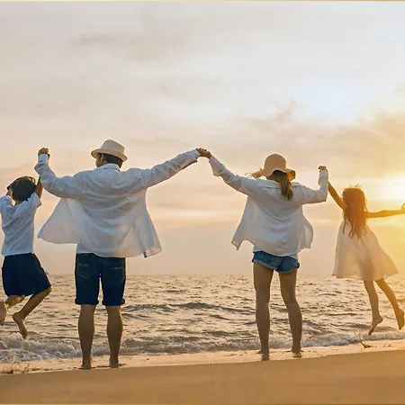 An Der Haffkueste Otterhoehle Zirchow